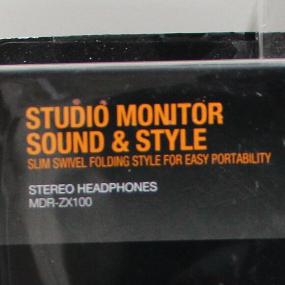Sony MDR-ZX100 Studio Monitor Sound & Style Wired Cushion Black Headphones - Picture 6 of 7